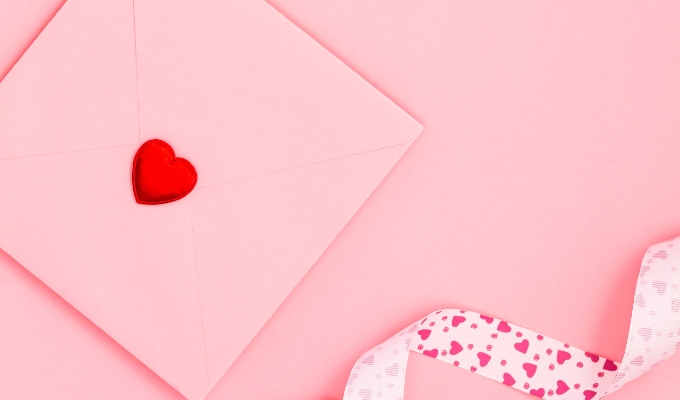 Promote gift vouchers for Valentine's Day